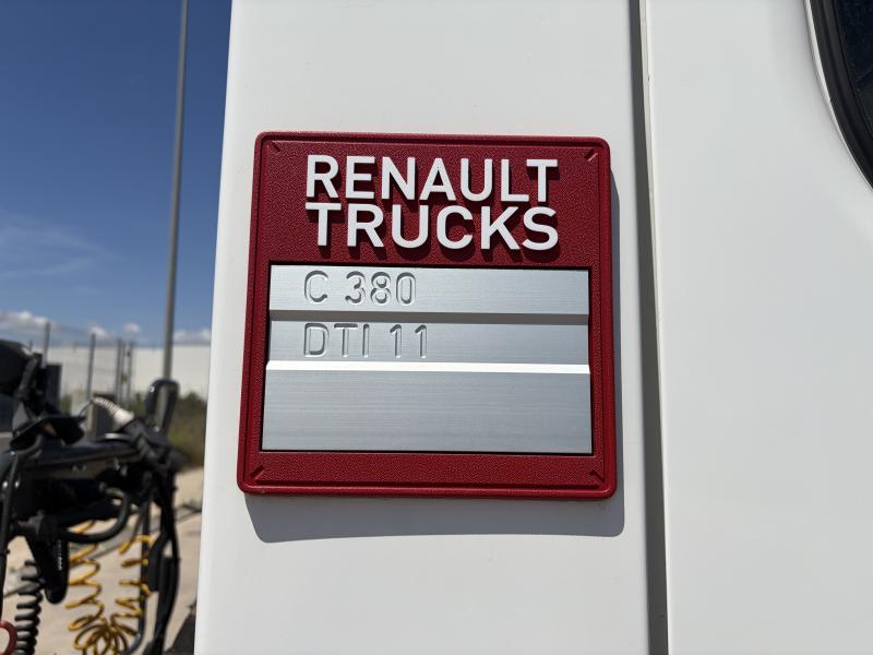 Tracteur Renault C-Series