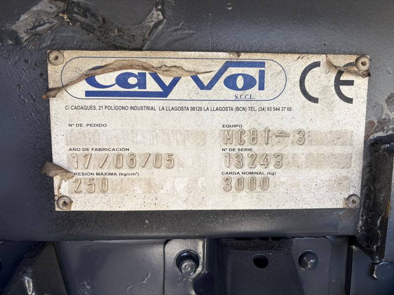 Ciężarówka Mitsubishi Canter 35.13