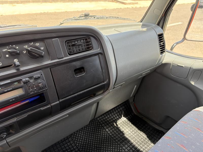Ciężarówka Mitsubishi Canter 35.13