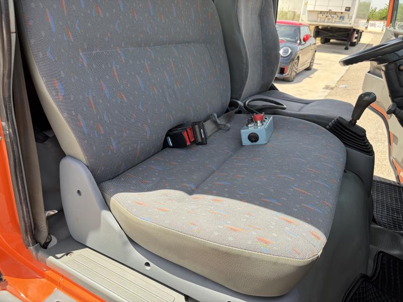 Ciężarówka Mitsubishi Canter 35.13