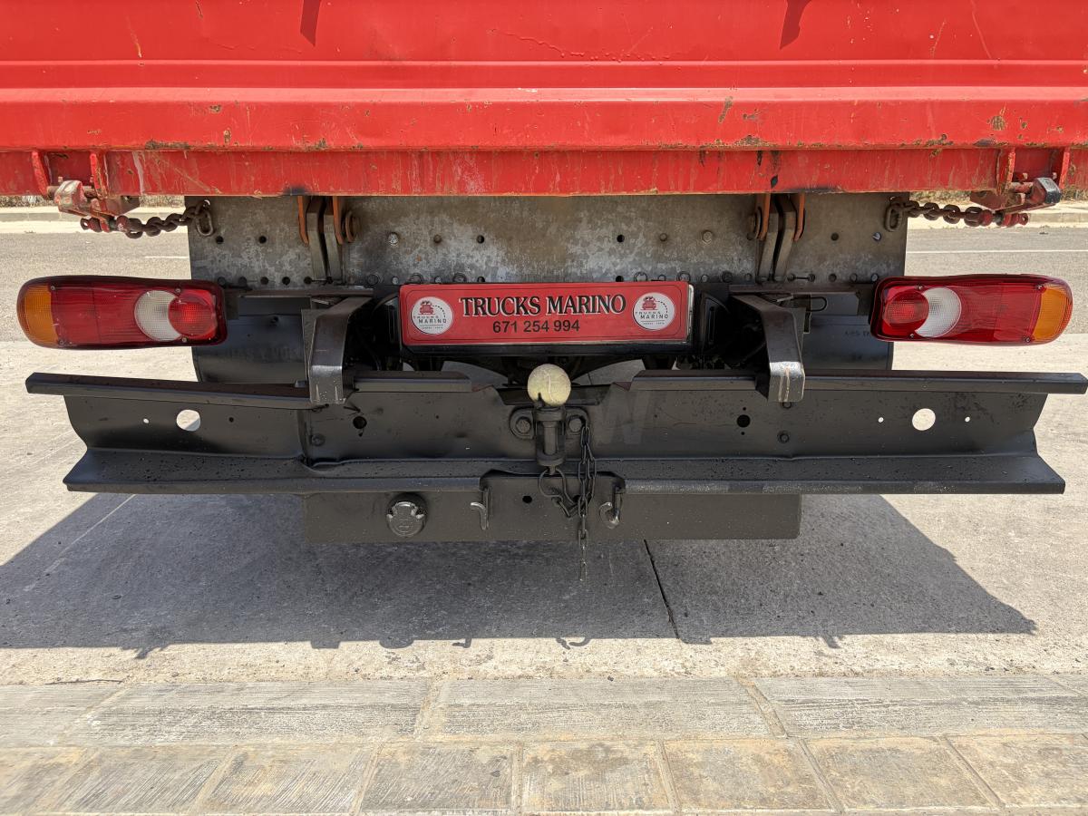 samochód dostawczy Nissan Cabstar 35.13