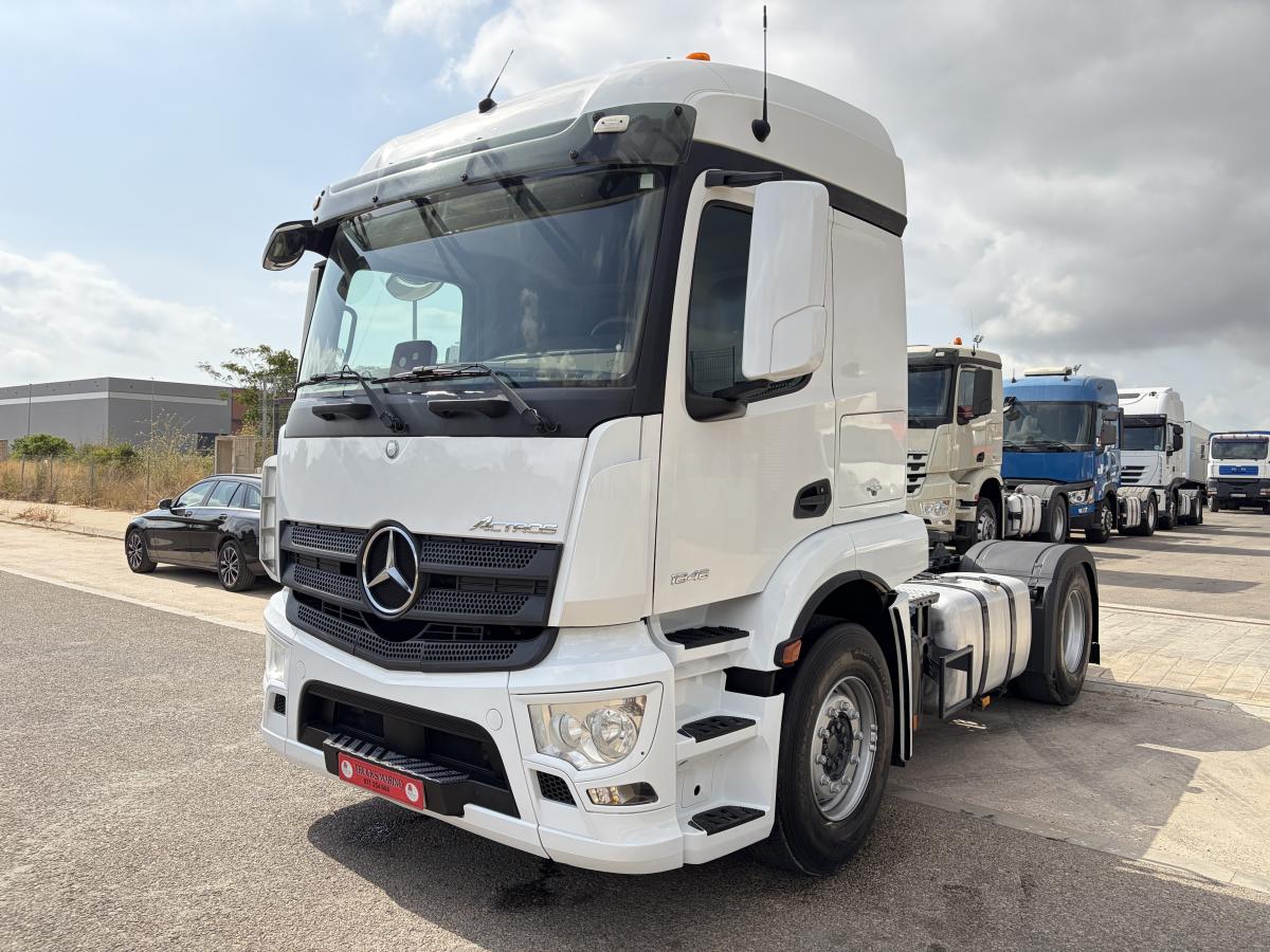 Mercedes Actros 1846