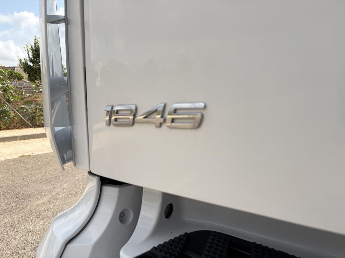 Tractor Mercedes Actros 1846