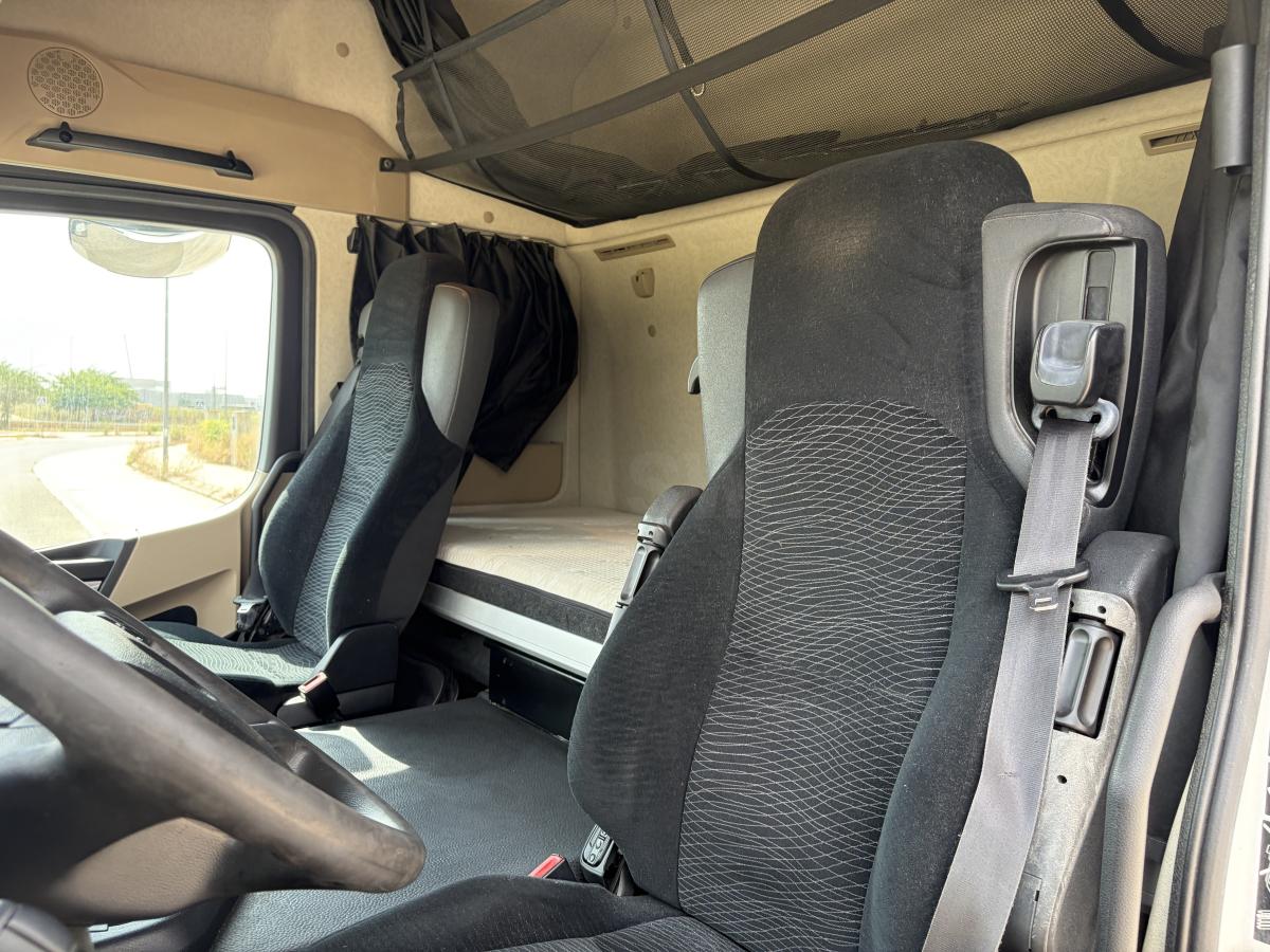 Tractor Mercedes Actros 1846