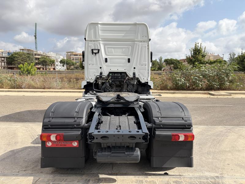 Tractor Mercedes Actros 1846