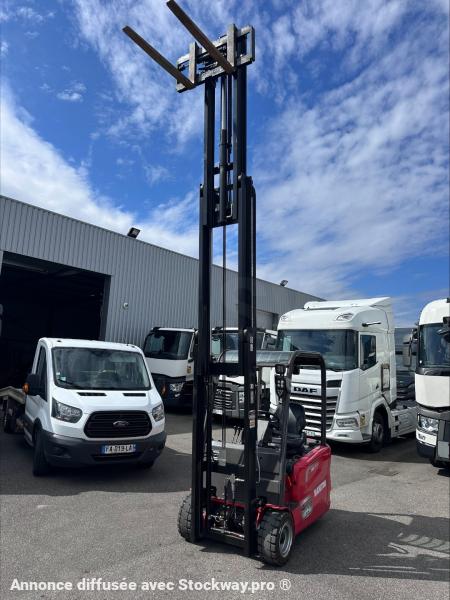 Photo Manitou ME320  image 2/5