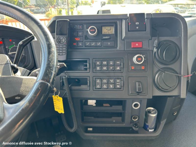 Photo Renault T-Series 460 image 6/7