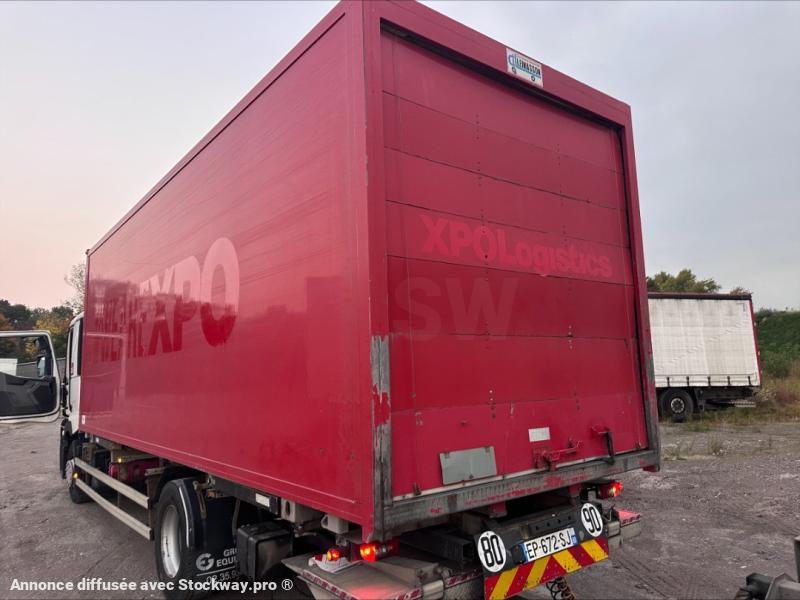Photo Renault T-Series 430 image 3/6