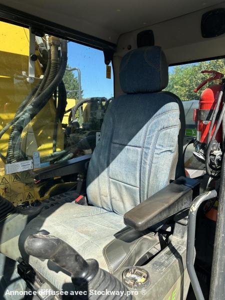 Photo Komatsu HB215LC-2  image 7/10