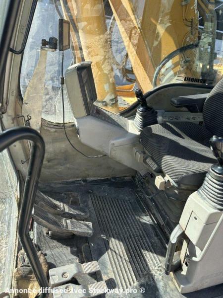 Photo Liebherr R926 Classic  image 9/10