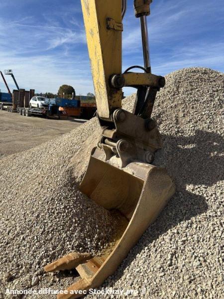 Photo Komatsu PC130-8  image 6/10