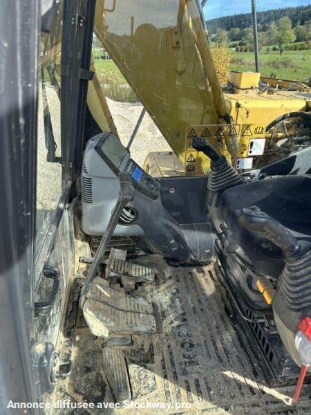 Photo Komatsu PC130-8  image 9/10