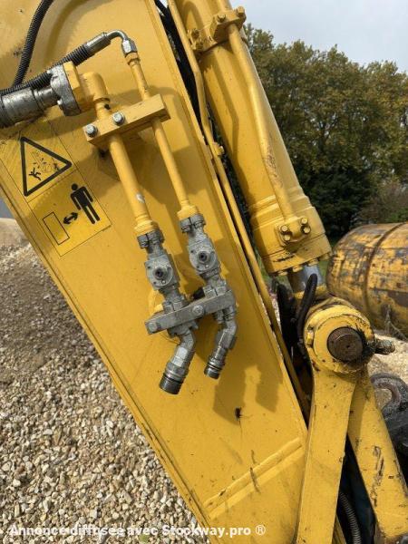 Photo Komatsu PC228USLC-11E0  image 6/10
