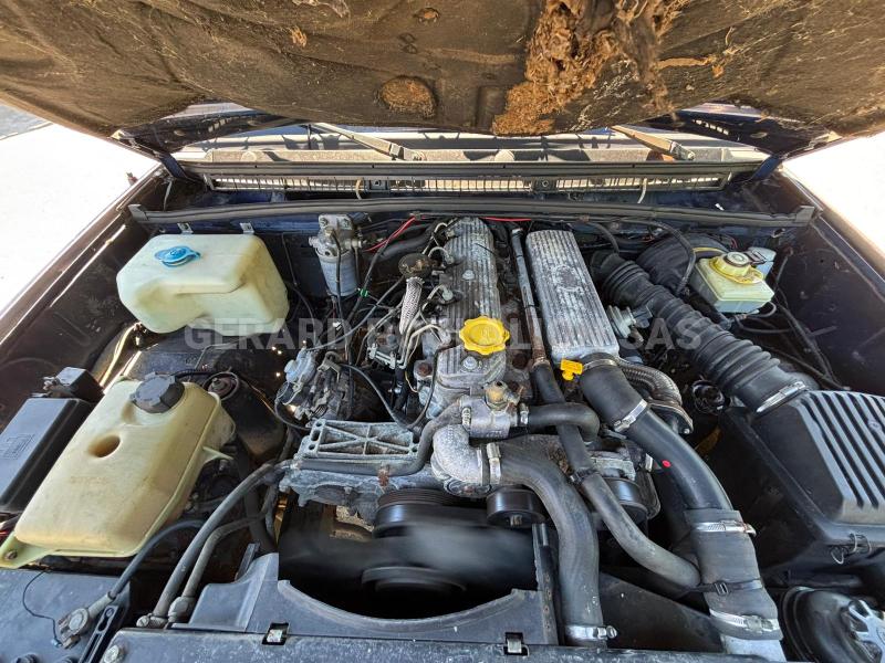 Voiture Land Rover DISCOVERY Tout terrain