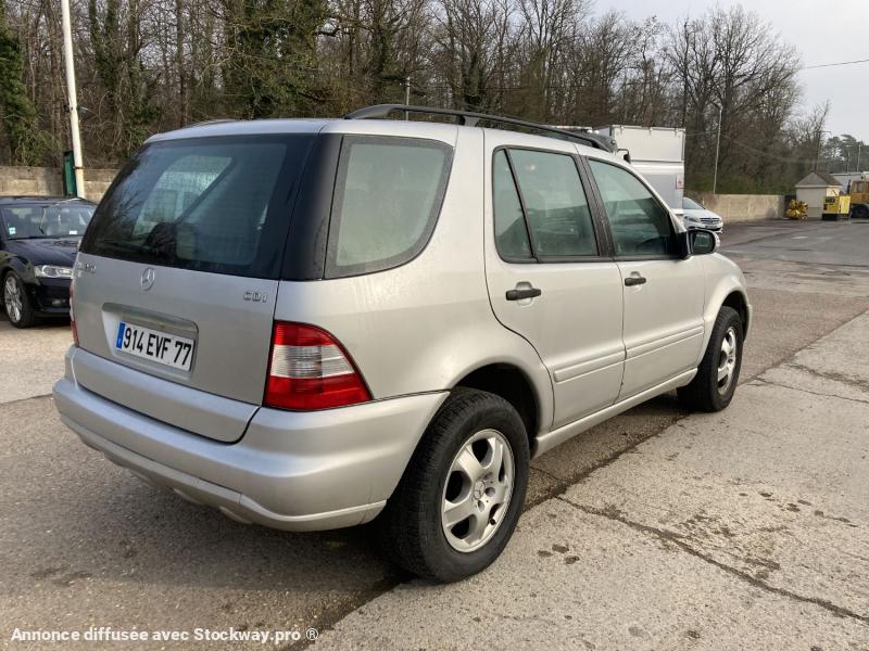 Photo Mercedes CLASSE ML 270 image 3/6