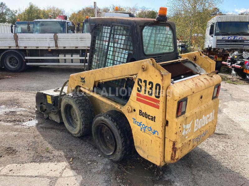 Chargeuse Bobcat S130 Mini-chargeuse