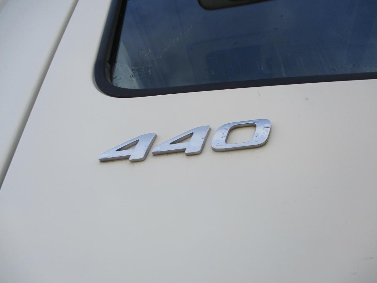 Ciągnik siodłowy DAF XF440