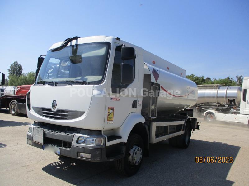 Camion Renault MIDLUM 270.16 LIGHT CITERNE MAGYAR 3 CPTS 11000L Citerne Hydrocarbures