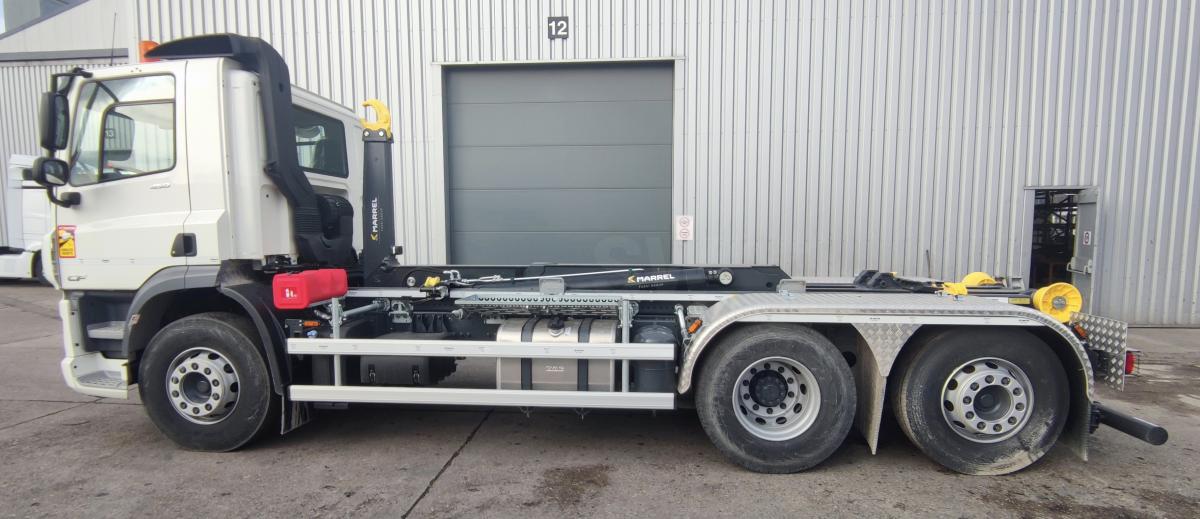 Ciężarówka DAF CF 430 FAN 6x2 26T bras MARREL coulissant