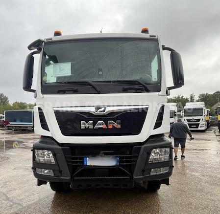 Camion MAN TGS35.460 8X4 Benne Benne arrière