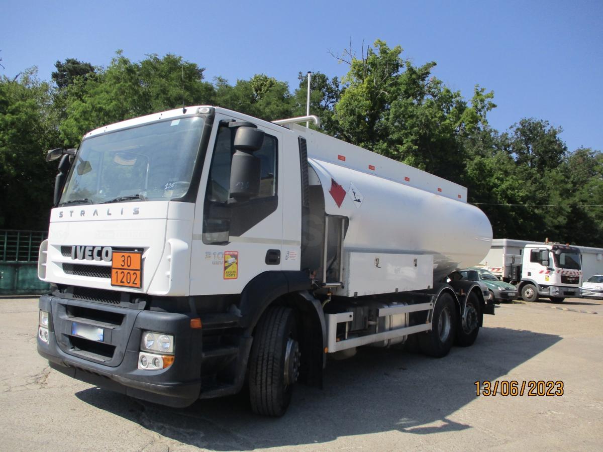 Camion Iveco STRALIS AD260S31 YFS-D CITERNE MAGYAR A26T 18000L 5 CPTS Citerne Hydrocarbures