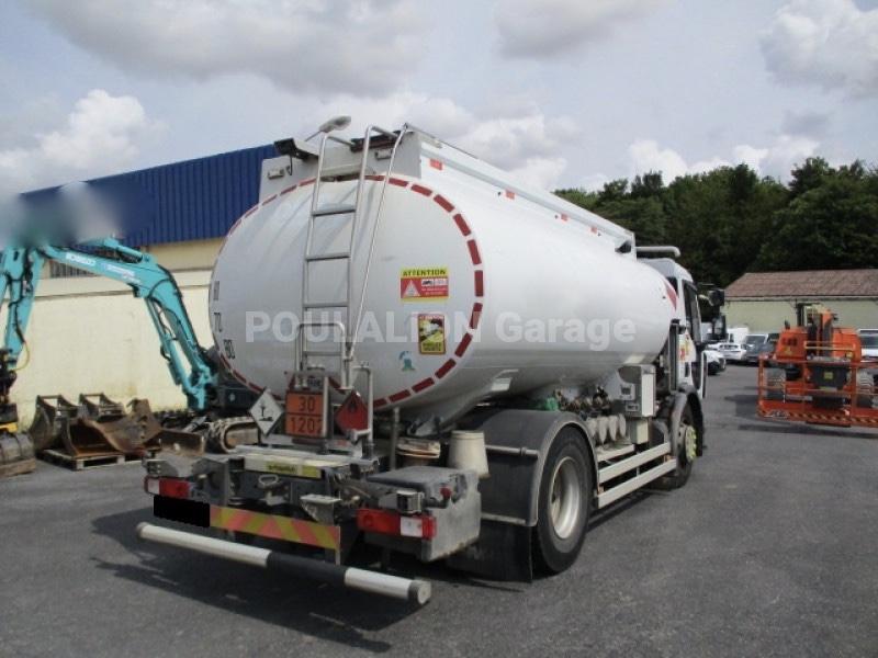 Camion Renault PREMIUM 270.19 D CITERNE MAGYAR 4 CPTS 13000 L. Citerne Hydrocarbures