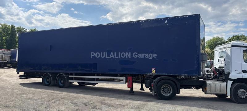 Semi-remorque Fruehauf VAN 154290 2 essieux Fourgon