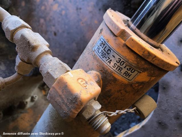 Photo Hyundai HL7607A  image 19/32