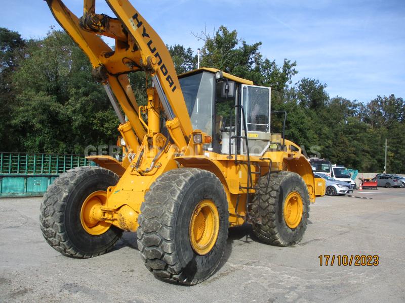 Chargeuse Hyundai HL7607A Chargeuse sur pneus