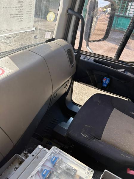Camião Renault PREMIUM 380.26 S 6x2 D