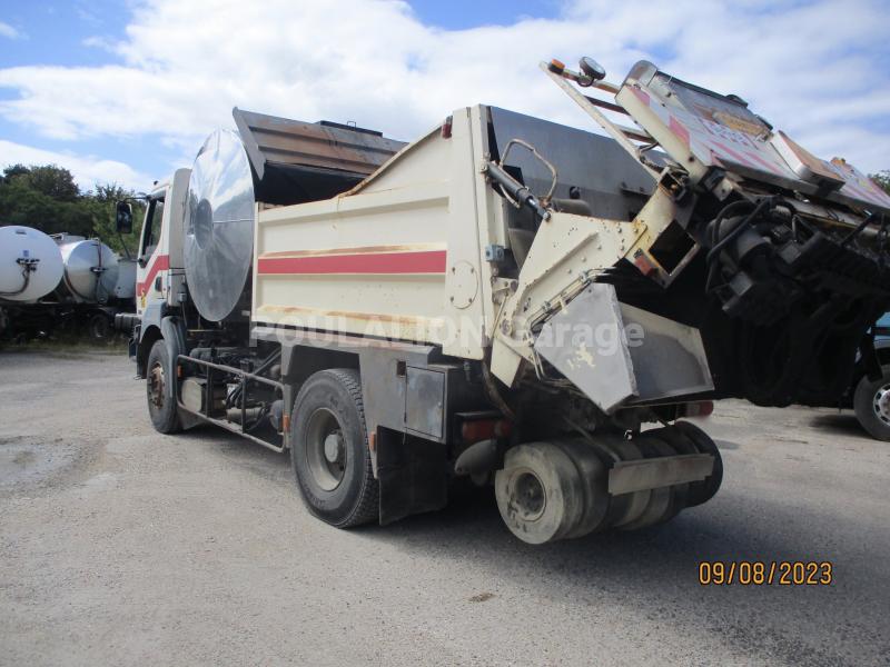 Camion Renault KERAX 320 Dci goudronneuse Autre