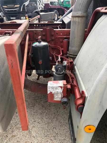 Camion Iveco CURS0R 240 PORTEUR FOURGON Autre
