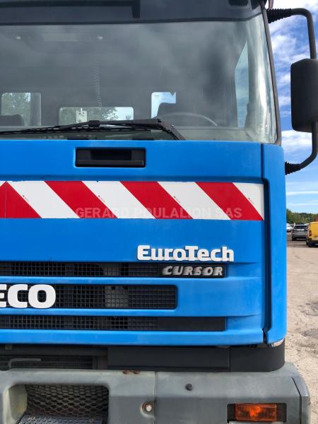Camion Iveco CURS0R 240 PORTEUR FOURGON Autre