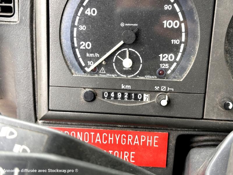 Photo Iveco CURS0R 240 PORTEUR FOURGON  image 9/11