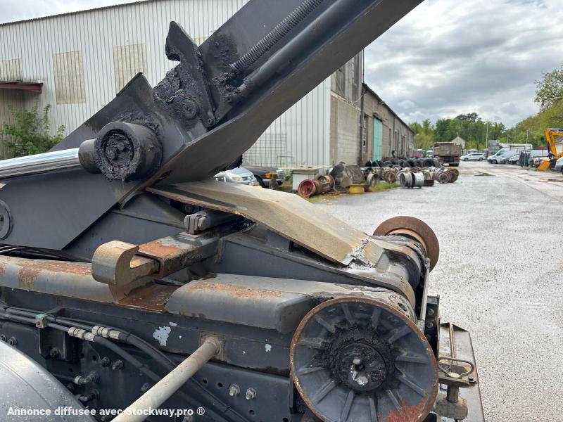 Photo Renault Premium 320 benne amovible 6x2 essieu relevable image 14/40