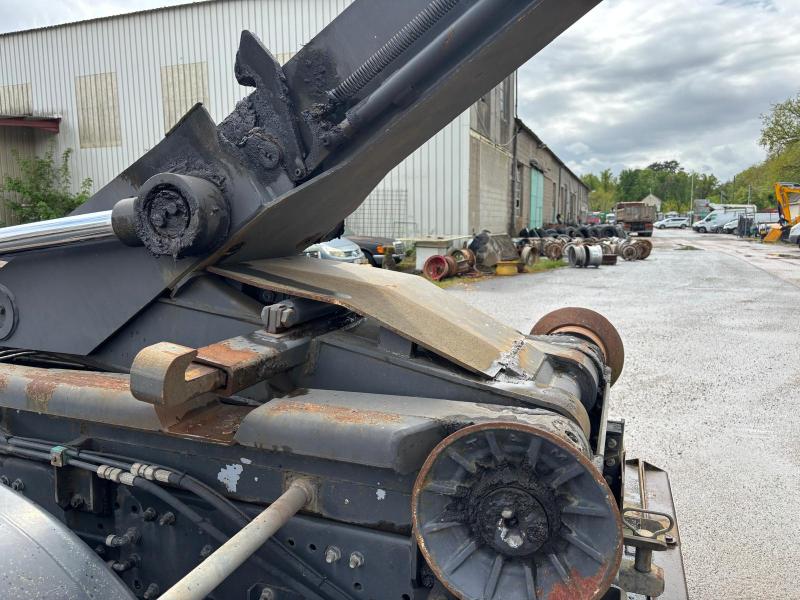 Camion Renault Premium 320 benne amovible