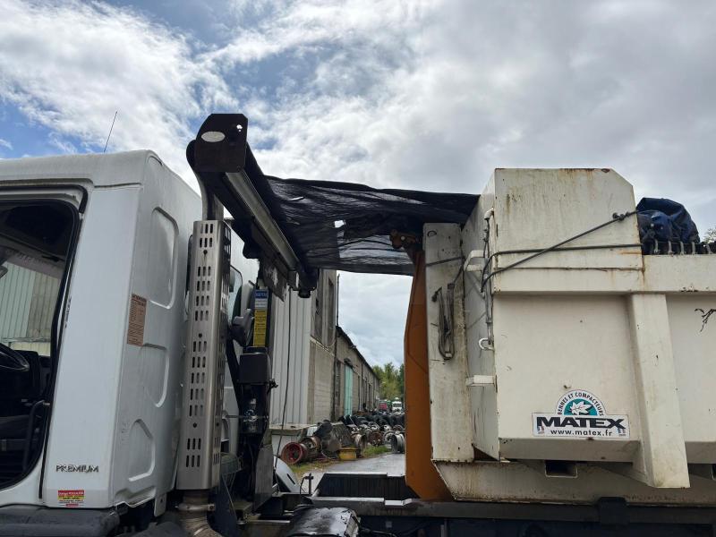 Camion Renault Premium 320 benne amovible