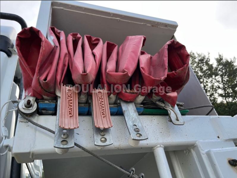 Camion Mercedes AROCS 3243 8X4 BI-BENNE BENNE C.I. Benne Bi-benne