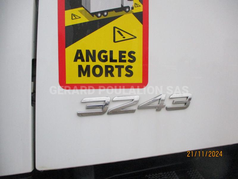 Camion Mercedes AROCS 3243 8X4 BI-BENNE BENNE C.I. Benne Bi-benne
