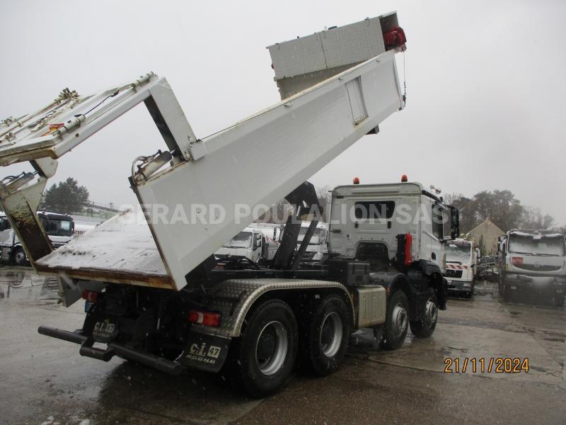 Camion Mercedes AROCS 3243 8X4 BI-BENNE BENNE C.I. Benne Bi-benne