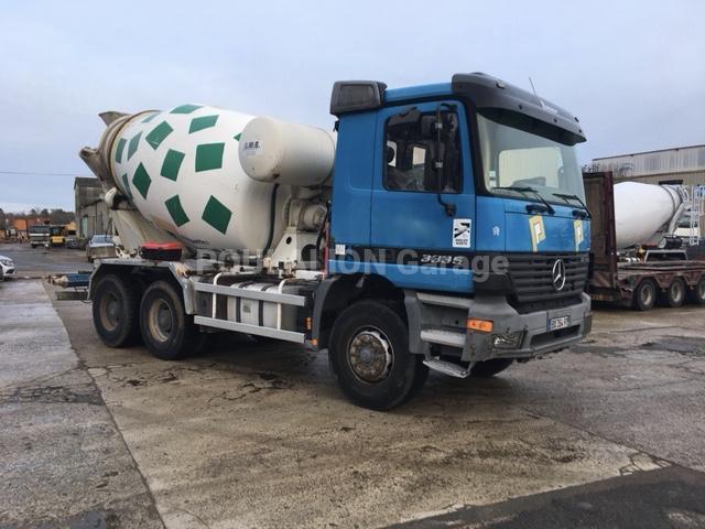 Camion Mercedes ACTROS 3335 TOUPIE  7 M3,  avec pompe à chape , ralentisseur hydrolique Malaxeur toupie