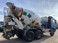 Camion Mercedes ACTROS 3335 TOUPIE 7 M3, avec pompe à chape , ralentisseur hydrolique Malaxeur toupie