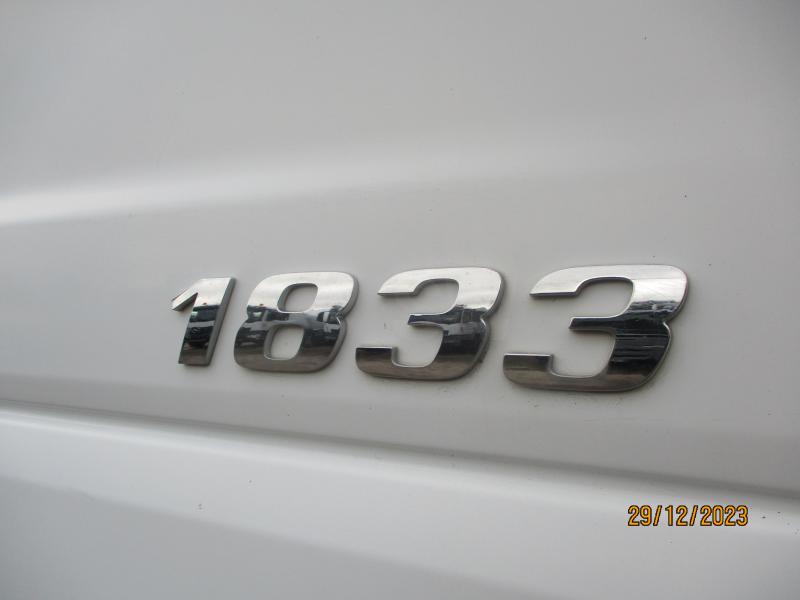 Camion Mercedes AXOR 1833 AKN 4x4 CITERNE CM63A 10500L 4 CPTS Citerne Hydrocarbures