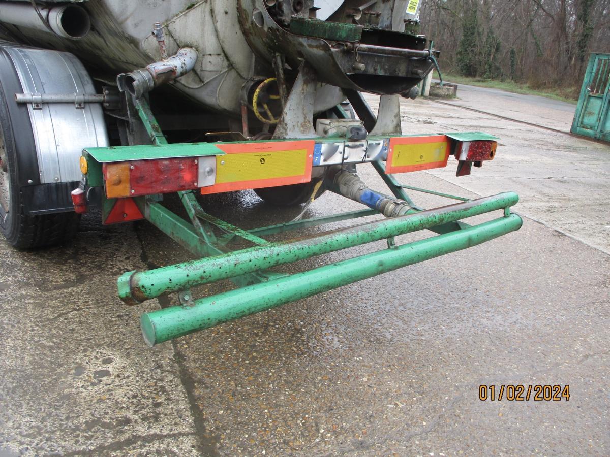 Semirimorchio Trailor 3 ESSIEUX