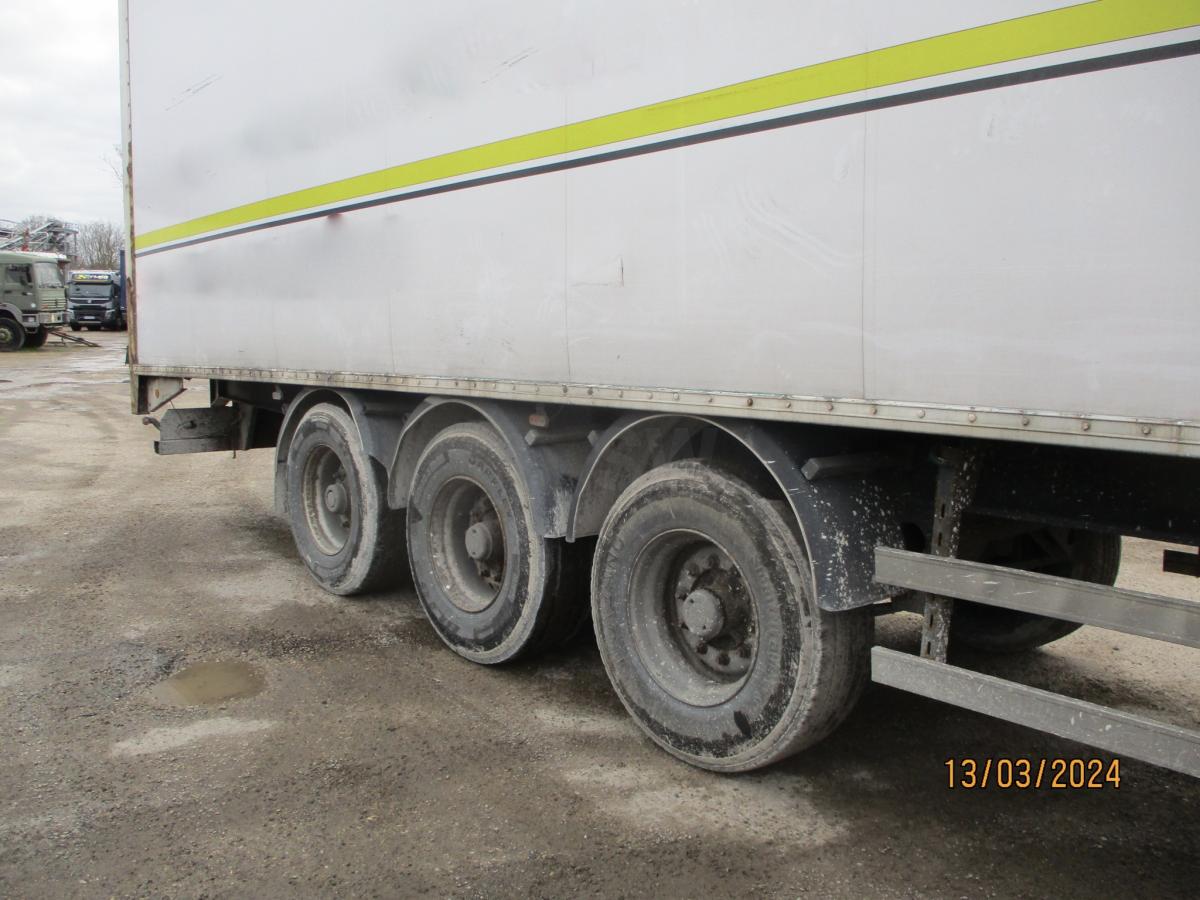 Semi-remorque Fruehauf 3AC1