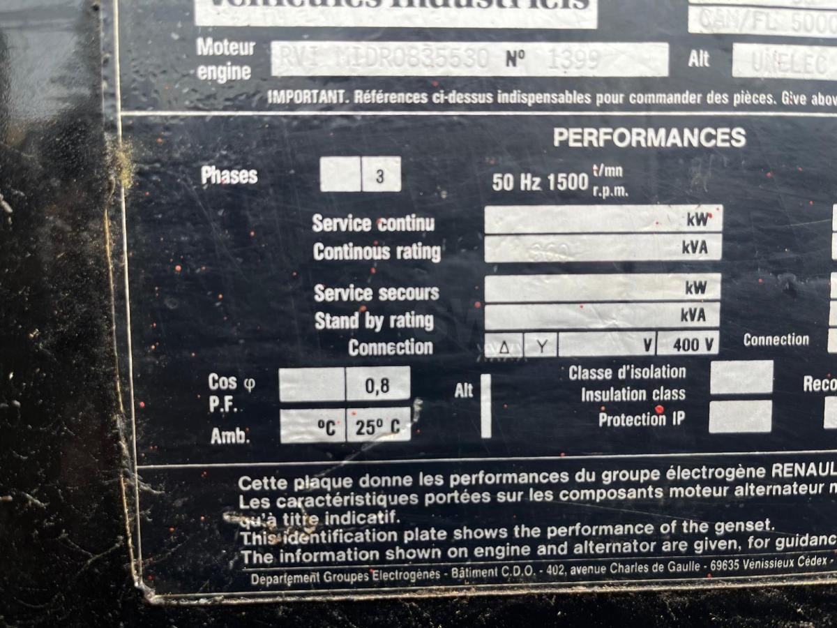 Matériel de chantier Renault V8 360 KVA  générateur thermique