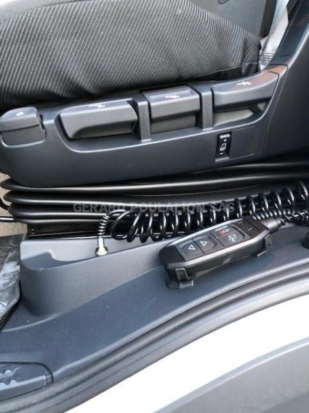 Camion DAF XD 450 FA cabine nouvelle version Multibenne