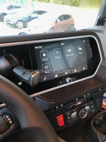 Camion DAF XD 450 FA cabine nouvelle version Multibenne