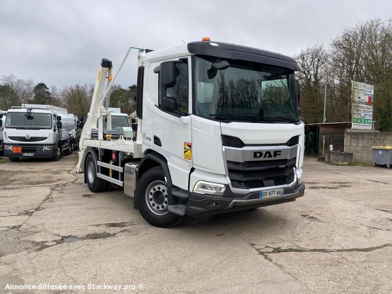 Photo DAF XD 450 FA cabine nouvelle version image 2/9