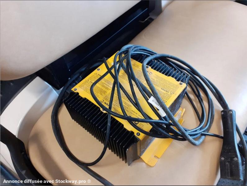 Photo GOLFETTE  EZGO TXT  Electrique 48V - Coffre arrière 2 portes  image 8/8